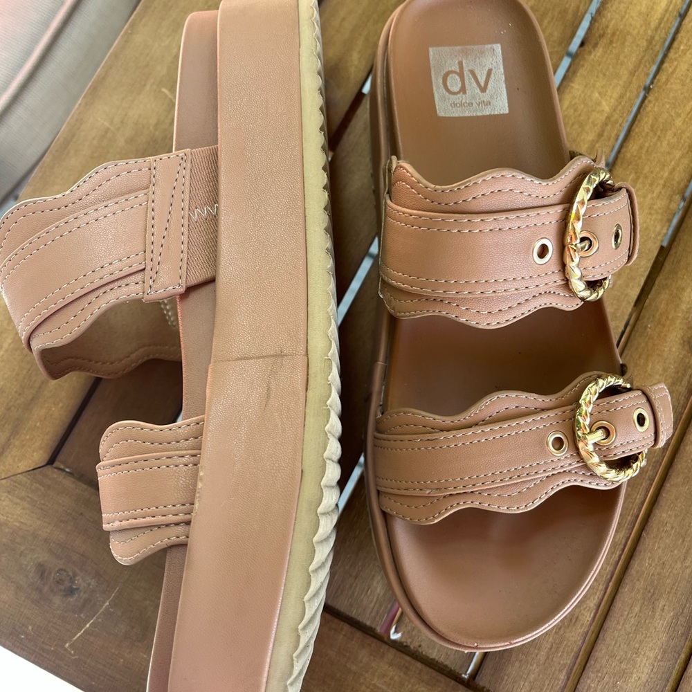 DV by Dolce Vita Serpent Platform Slide Sandal Size 7.5 - Picture 4 of 6